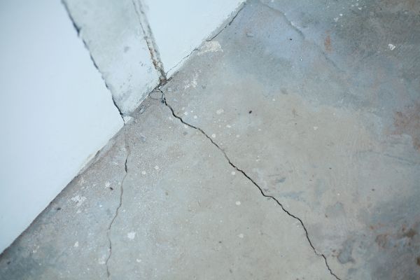 Cost of Garage Crack Repair in Brownsburg