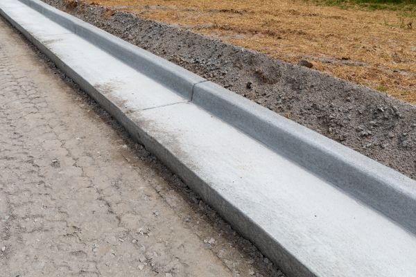 Cost of Concrete Curbing Repair in Brownsburg