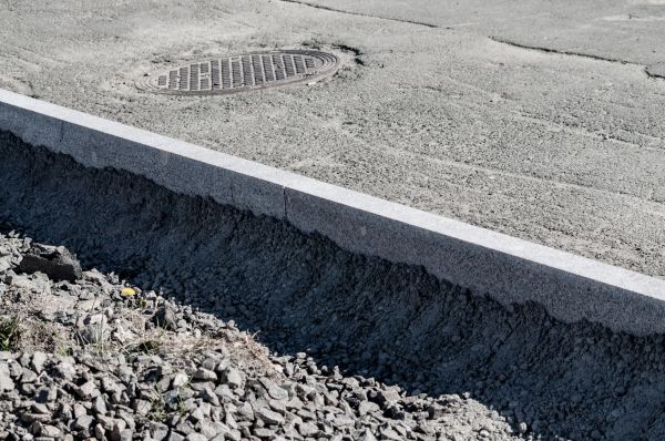 Cost of Sidewalk Curbing Repair in Brownsburg